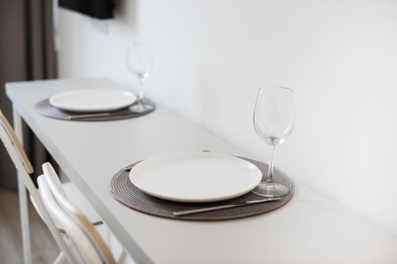 Studio Apartment In Laisves Aleja Kowno Zewnętrze zdjęcie